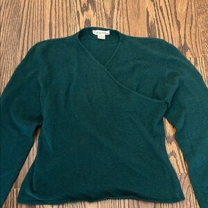 Calvin Klein Women's Cashmere Deep Forest Green  V-Neck Sweater